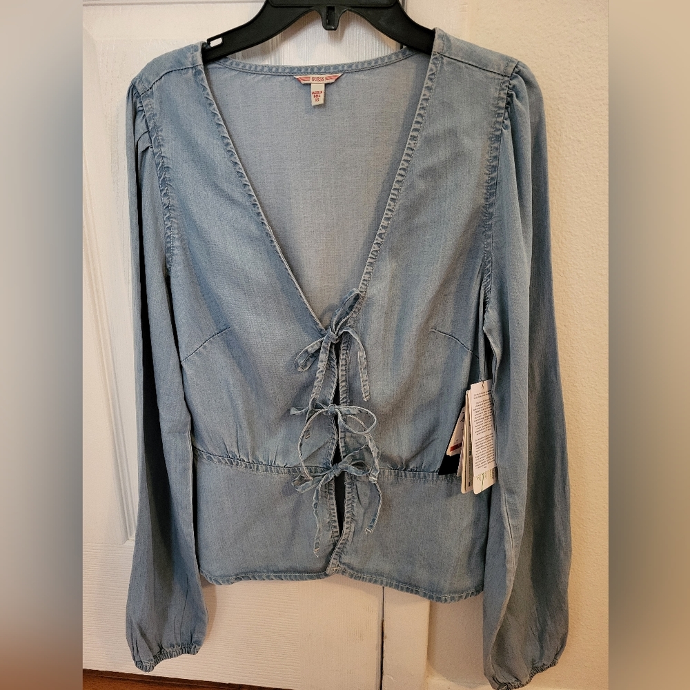 Guess sexy long sleeve top/ denim look